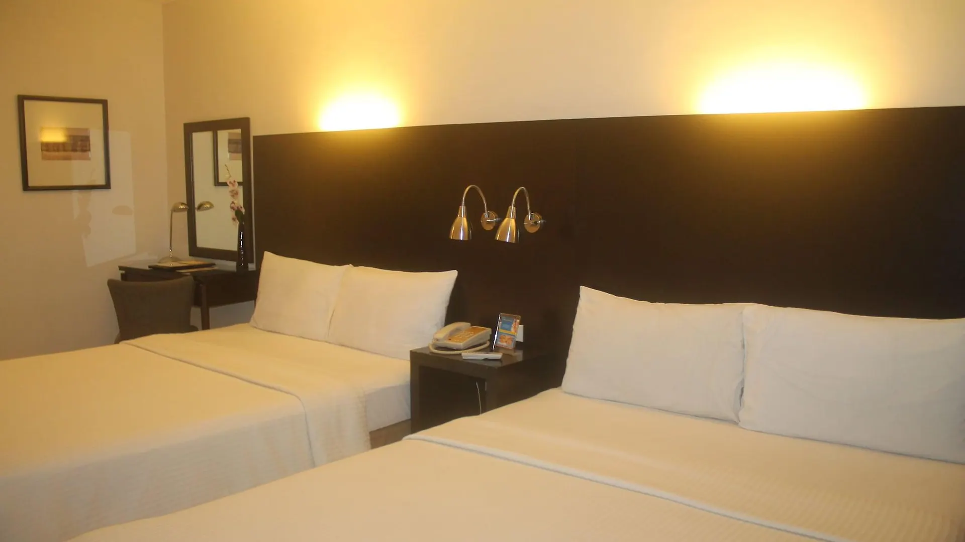 Pearl Lane Hotel Manila 2*,  Philippines