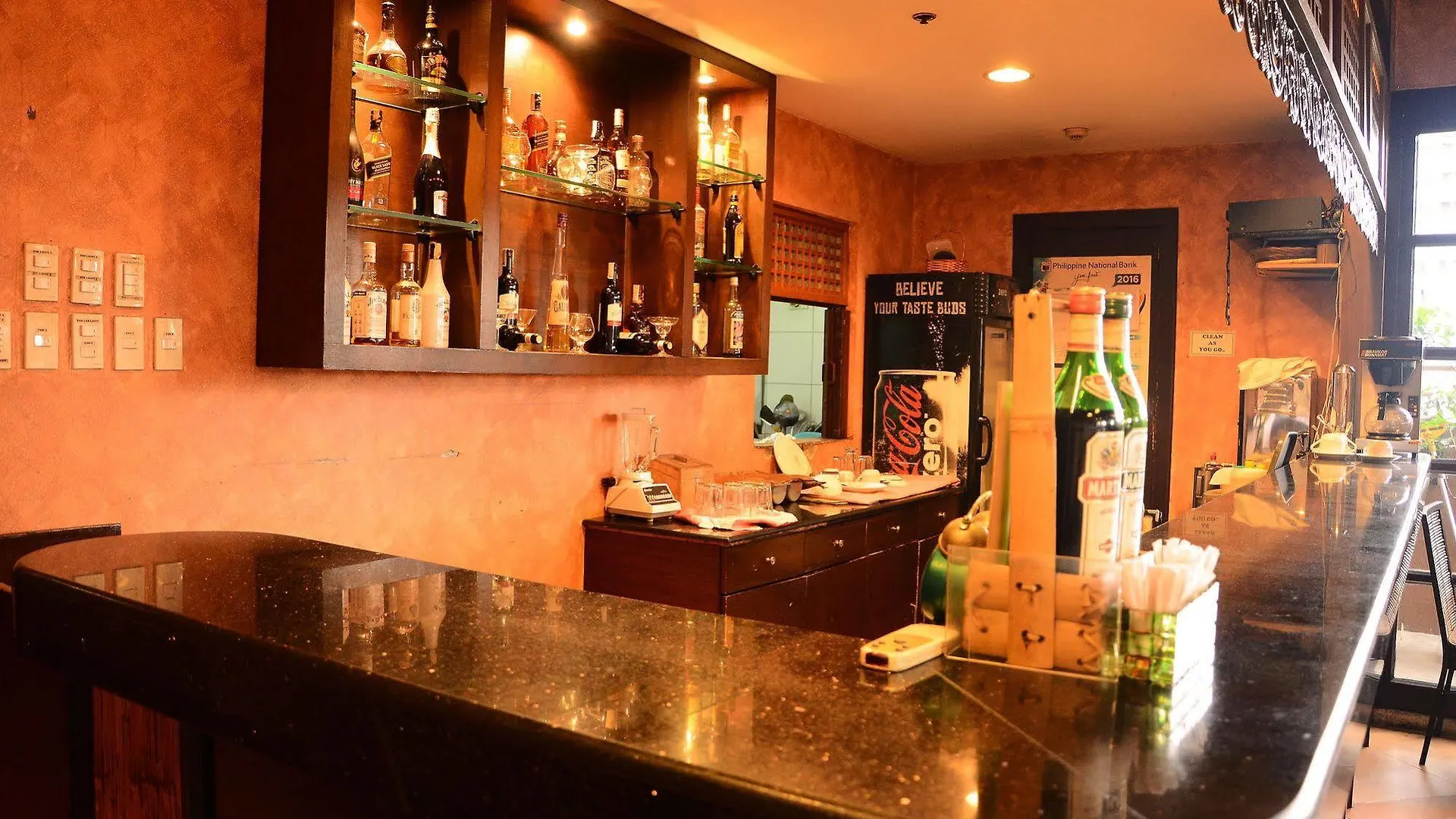 Pearl Lane Hotel Manille